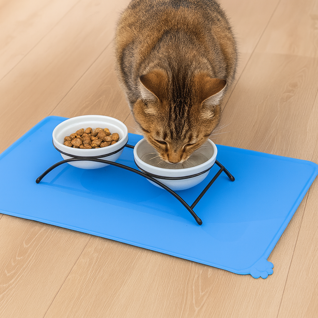 Alfombrilla de Silicona Impermeable para Comedero de Gato – Tapete con Bordes Elevados para Cuencos de Comida Alfombrilla de Silicona Impermeable para Comedero de Gato – Tapete con Bordes Elevados para Cuencos de Comida